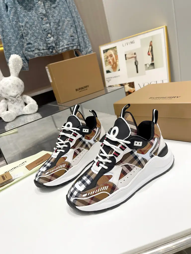 BB man women sneakers