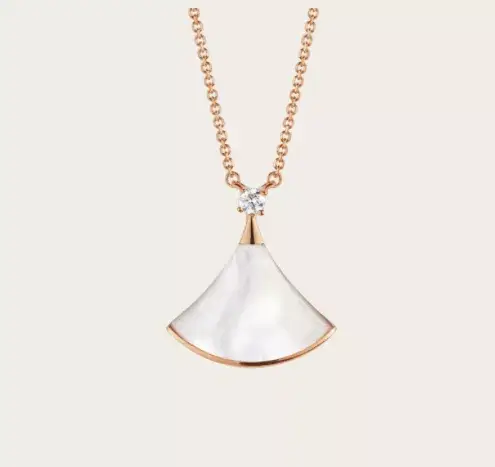 Bvl DIVAS’ DREAM NECKLACE - image 1