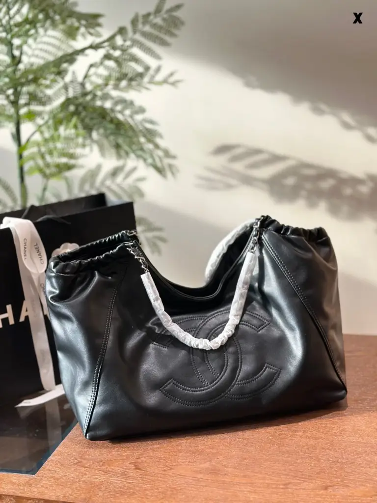 CC new arrival tote bag size: 43*30cm - image 1