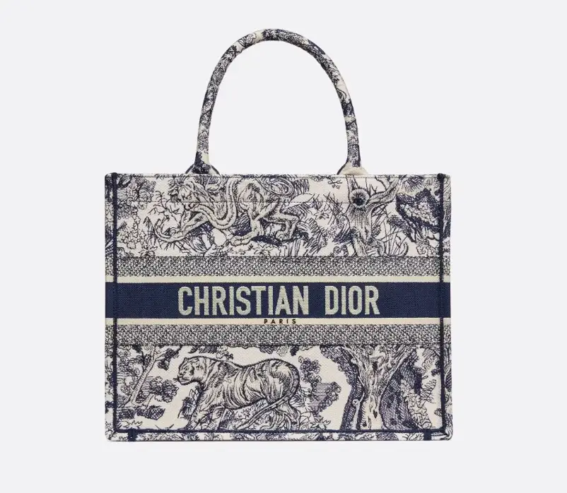 D Medium Book Tote bag size: 36 x 27.5 x 16.5 cm - image 1