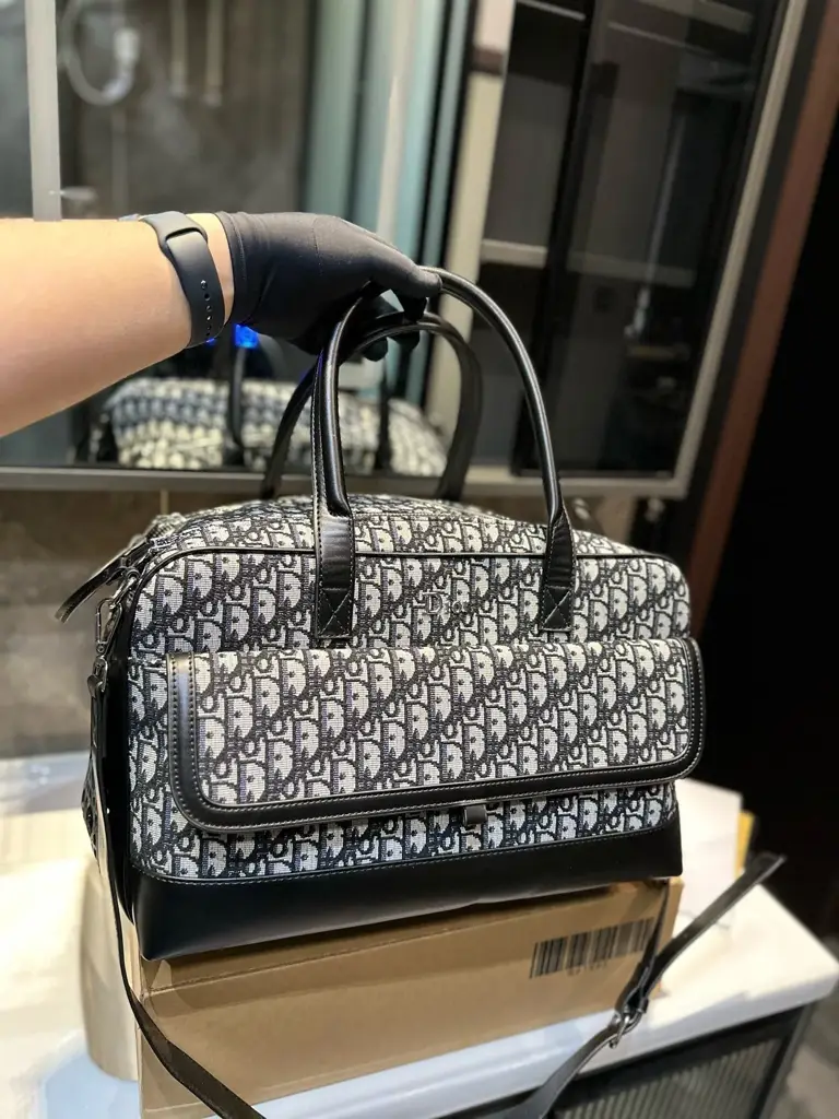 D new arrival pet bag size: 39*20*32 cm - image 1