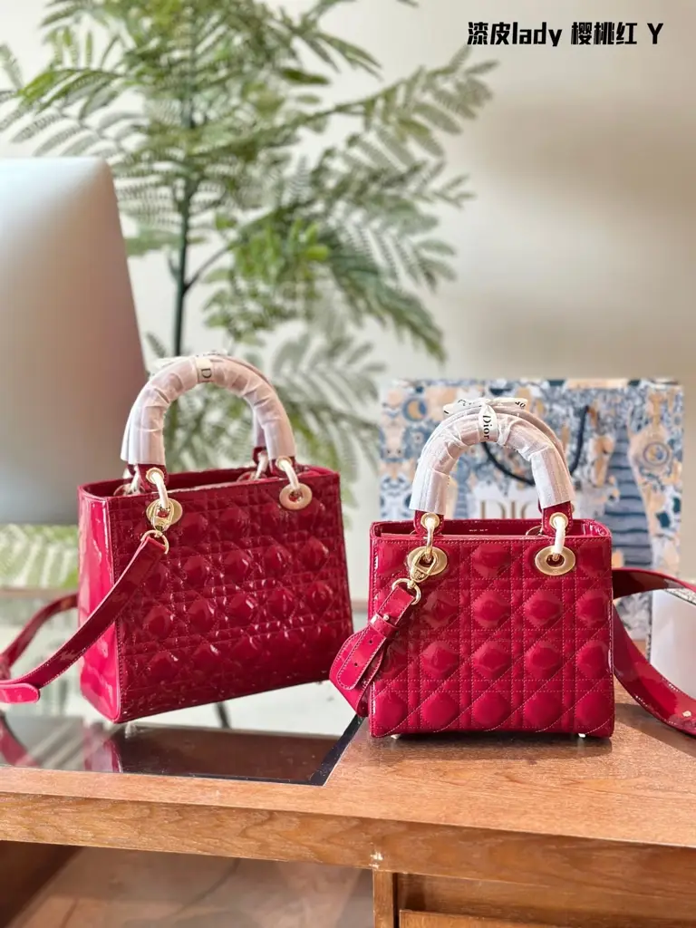 D new arrival red lady bag - image 1