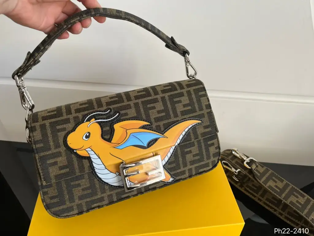 Fen  FRAGMENT new arrival bag size : 26 * 14.5 cm - image 1