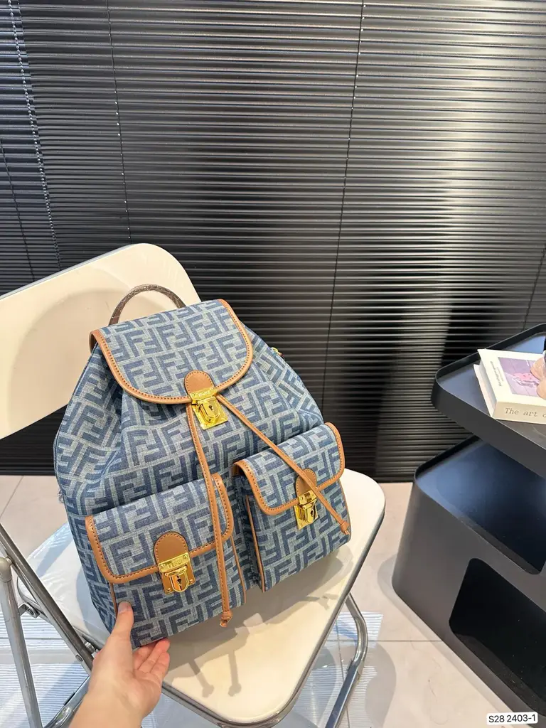 Fen new arrival backpack bag size： 32 * 36  cm - image 1
