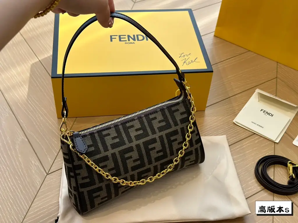 Fen new arrival bag size: 23*14 cm - image 1
