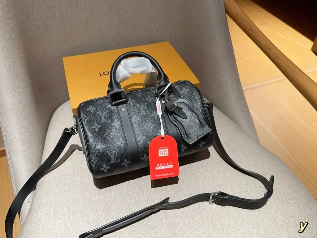 Louis keepall25 men and women bag size: 25×15×11 cm - image 1