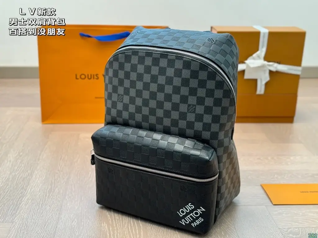 Louis new arrival men backpack bag size: 28*36 cm - image 1