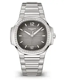 Patek Philippe Nautilus 7118/1200A-011 - image 1