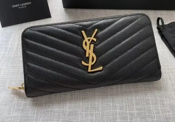Y MONOGRAM wallet - image 1