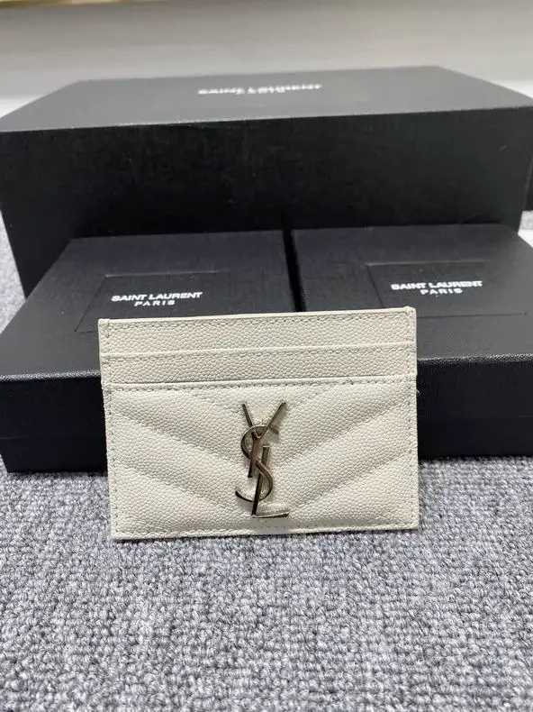 Y  wallet white  SIZE:10.5*7.5CM  01 - image 1