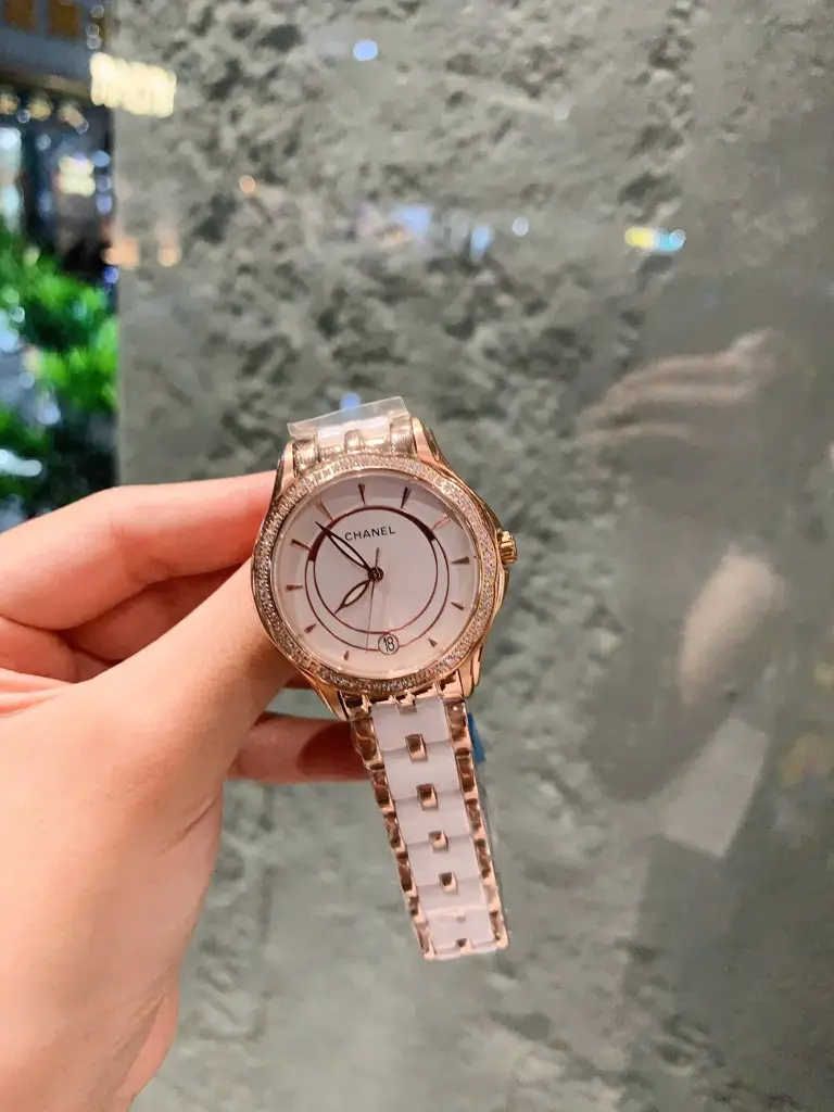 CC new arrival women watch 35mm - image 1