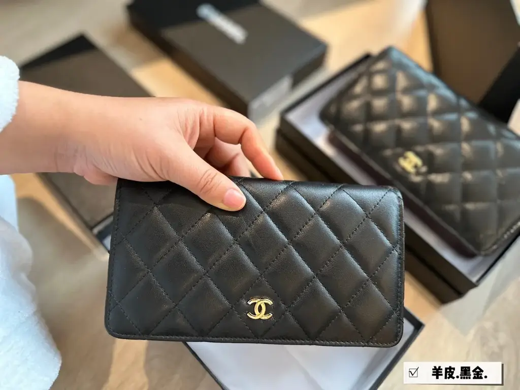 cc wallet top quality size：19*10.5cm - image 1