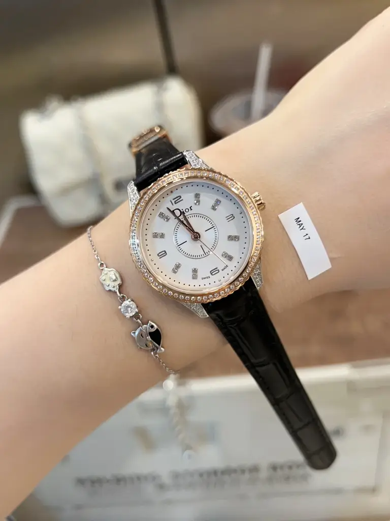 D VIII Montaigne new arrival women watch 33mm - image 1