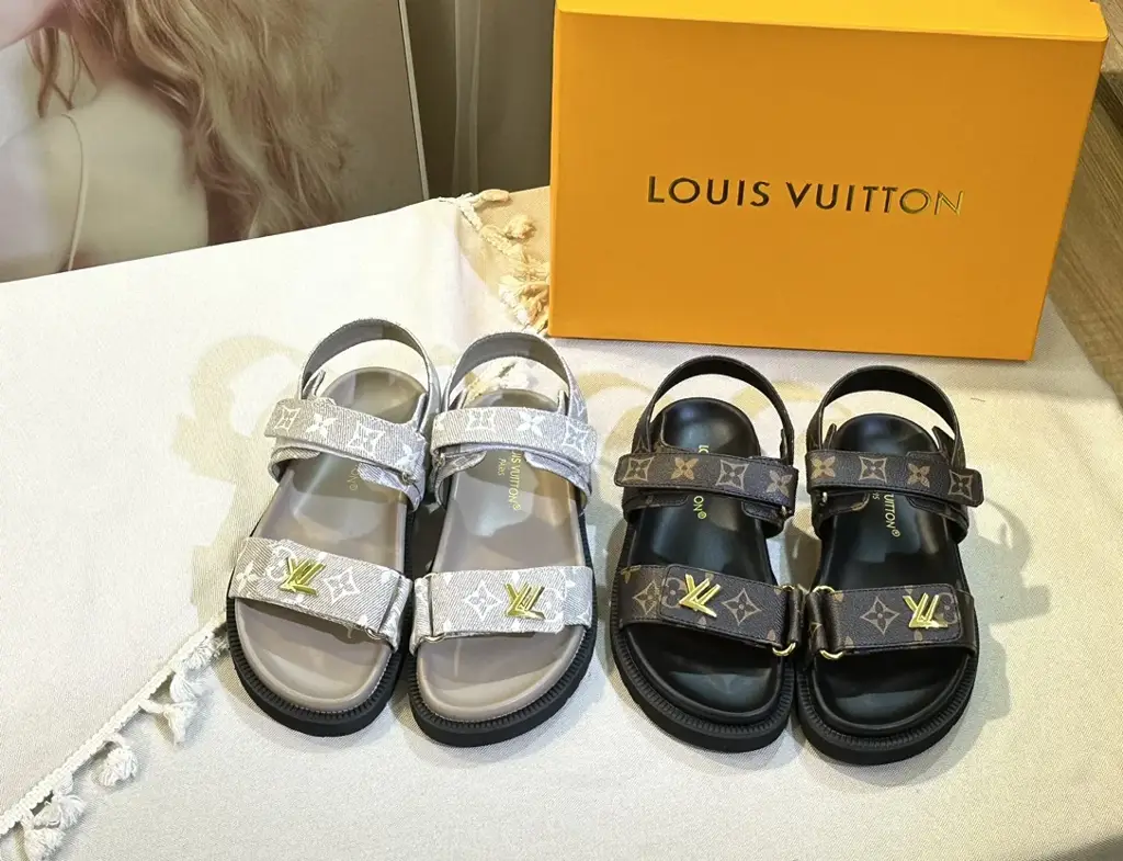 Louis new arrival summer women shoes - image 1
